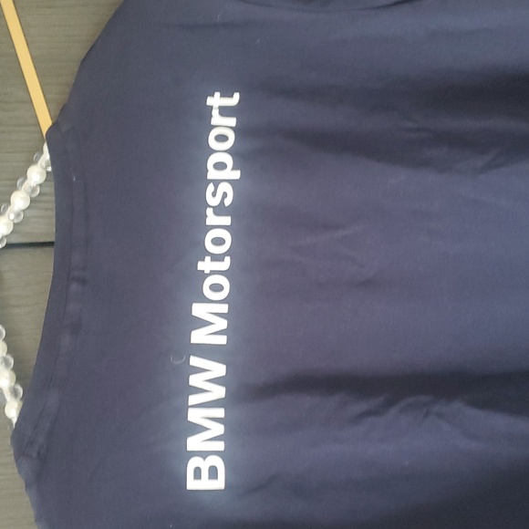 BMW - Picture 4 of 4